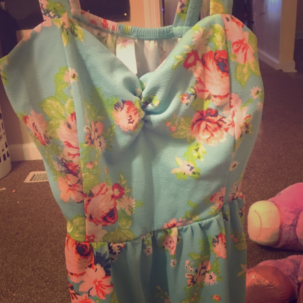 Cute dress